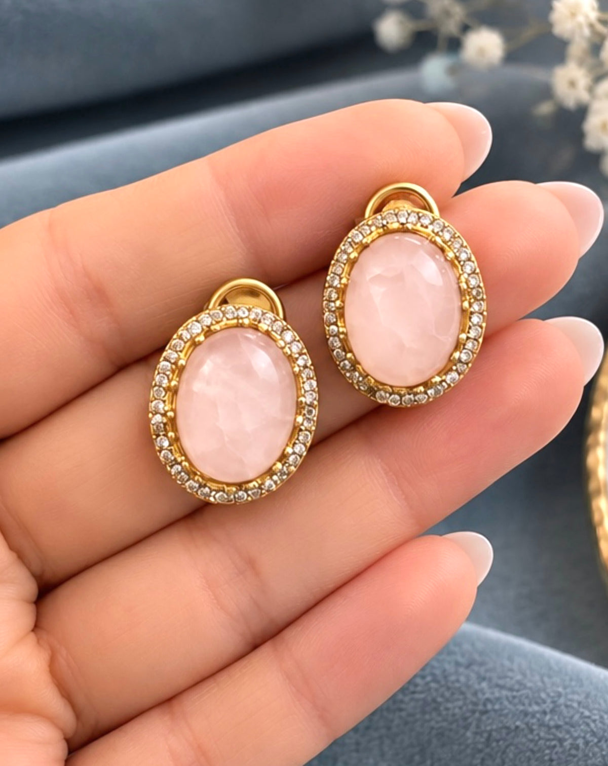 Nia Glass Stone Studs