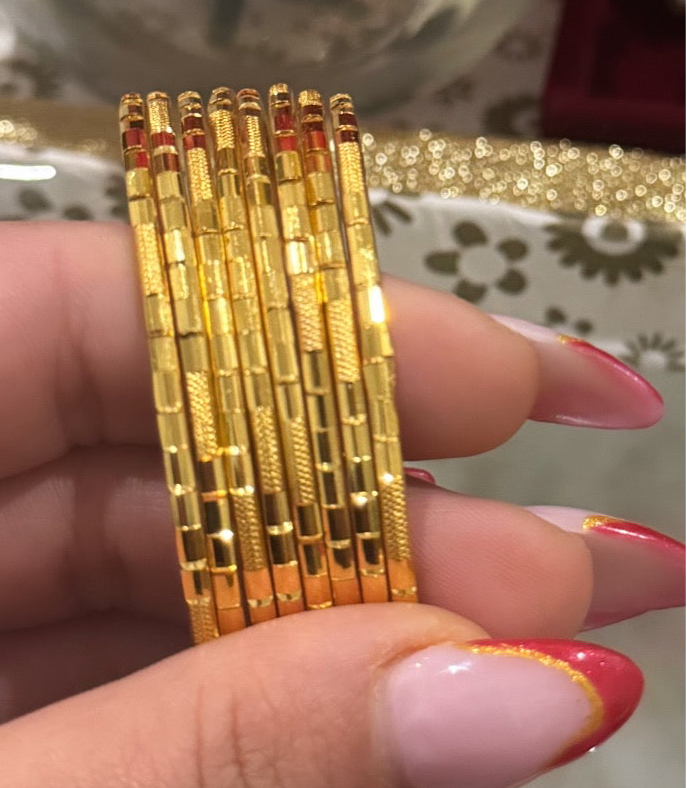Seerat Gold Plated Bangles