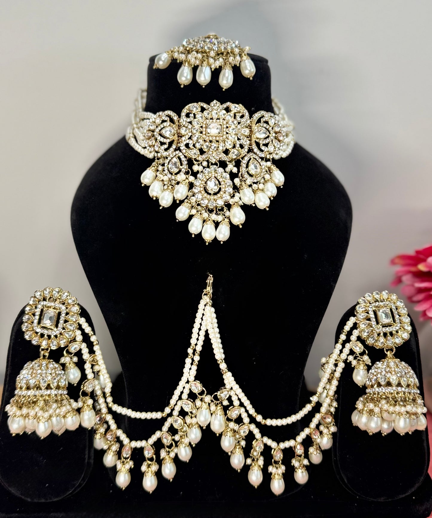 Heavy Necklace Set with Sahara Earrings