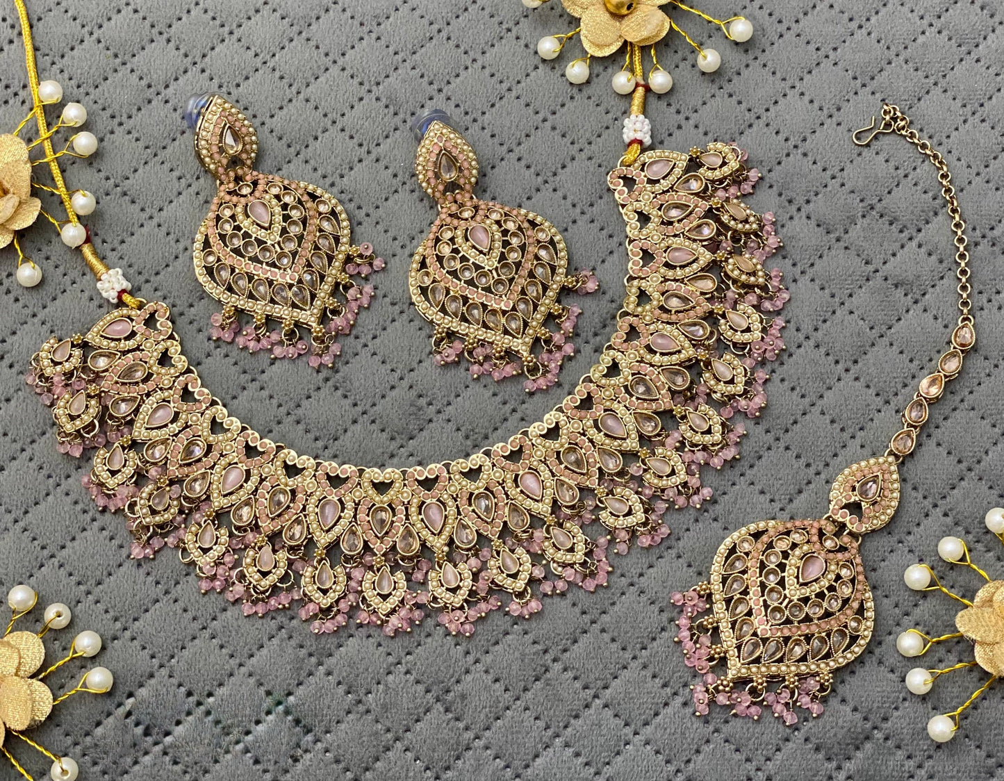 Noor Mahal Necklace Set