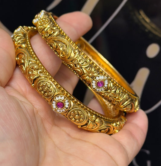 Ananya Premium Gold Plated Bangle Set