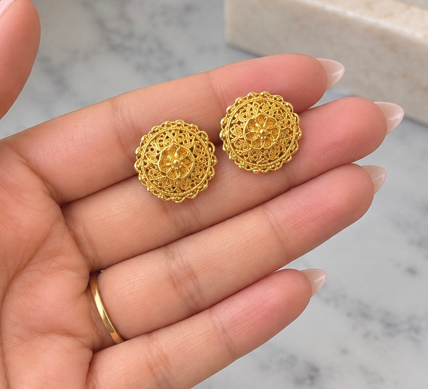Lightweight Gold Plated Studs