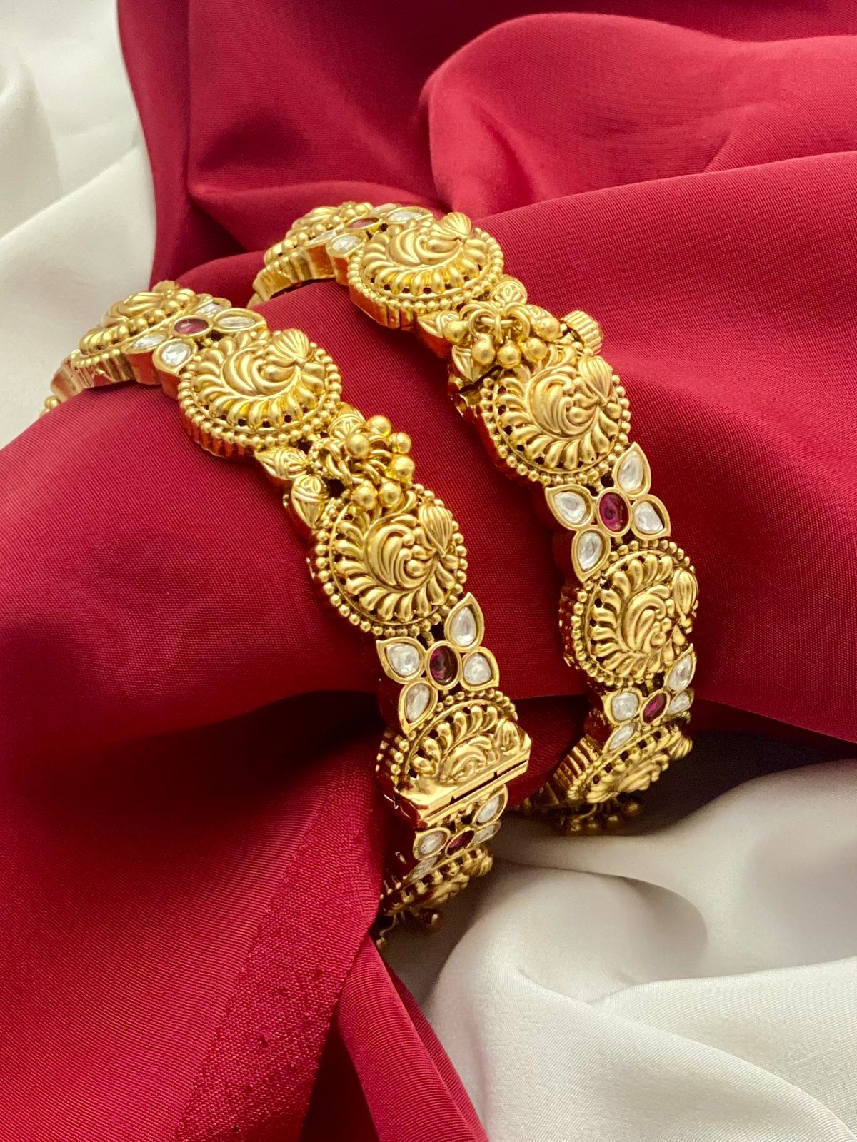 Gold Plated Rajwadi Style Bangle Set
