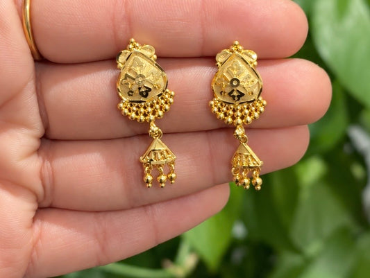 Siya Premium Gold Plated Necklace Set