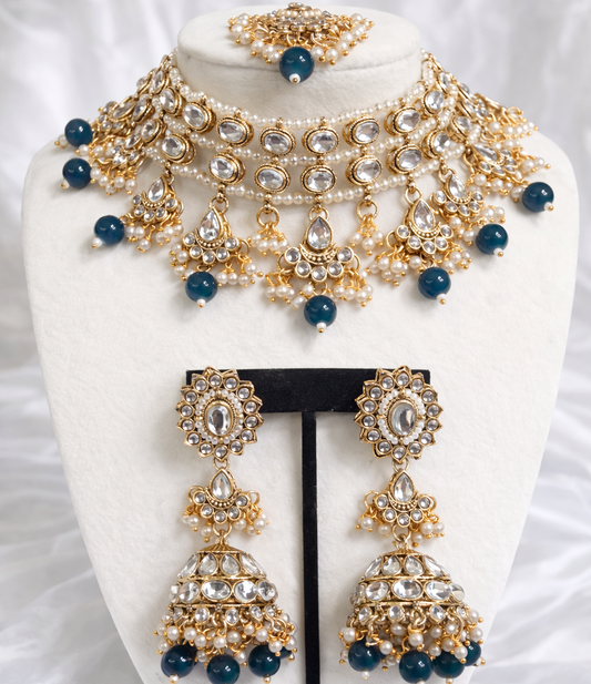 Hina Necklace Set