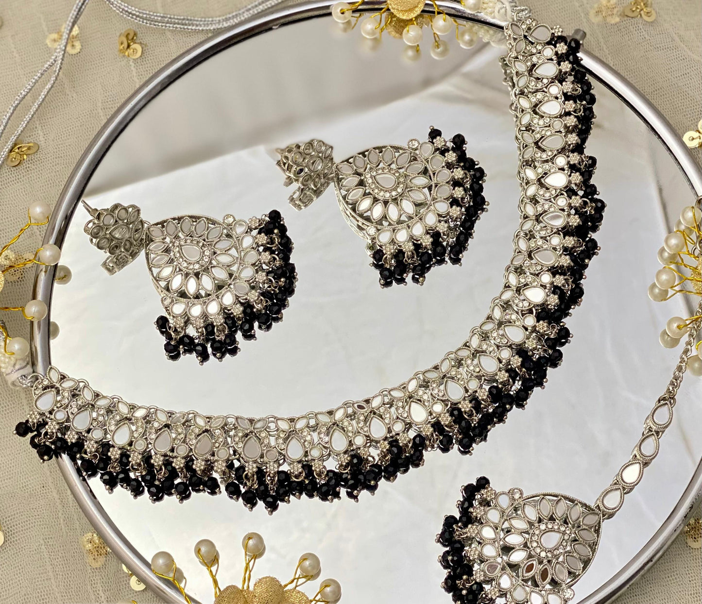 Black & Silver Mirror Style Necklace Set