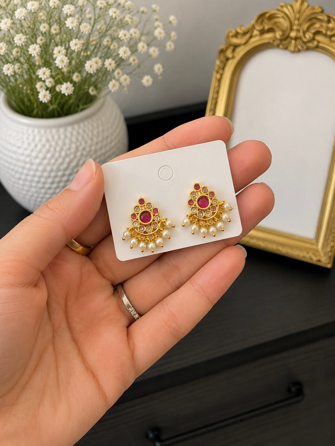 Safa Mini Hook Style Studs
