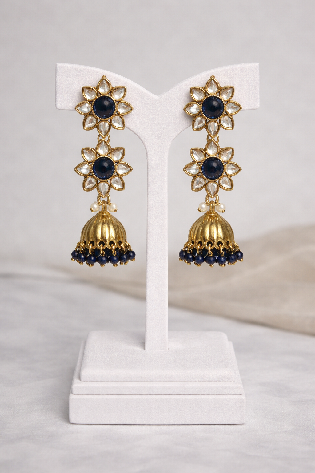 Avni-Premium Earrings Set