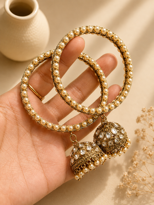 Ashna Pearl Bangle Set