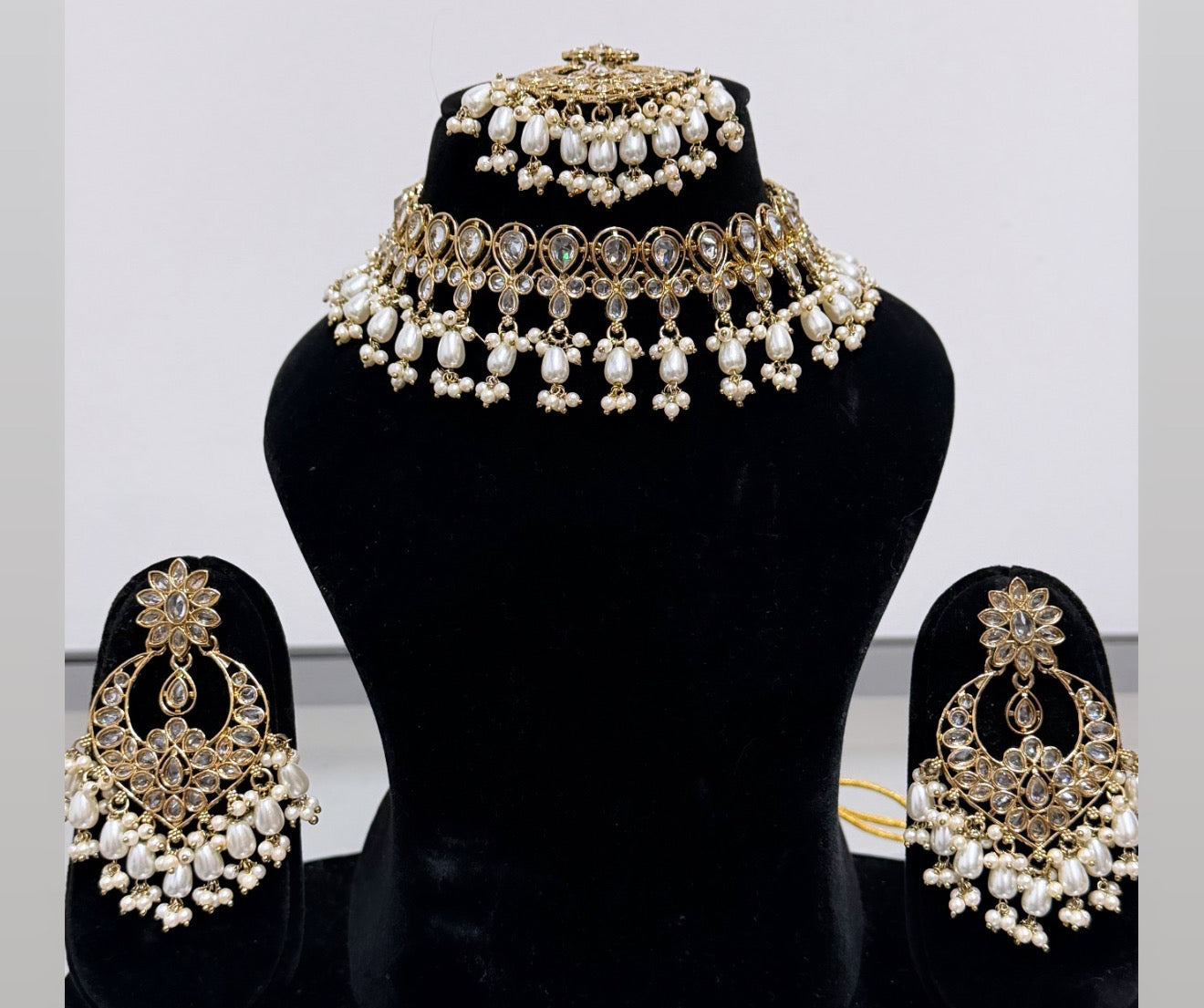 Zaraana Pearl Drop Set