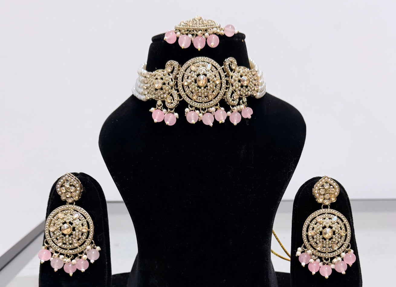 Light Pink Pearl Choker Set