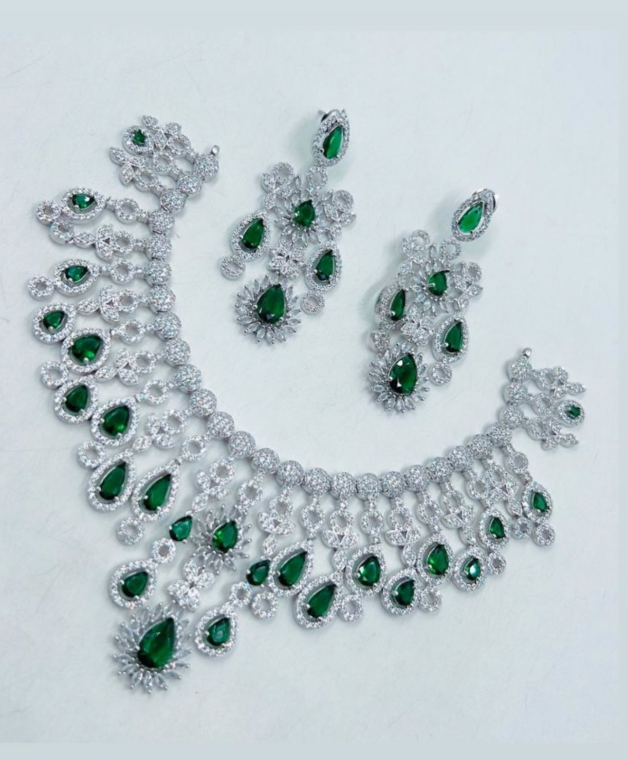 Emerald Green with Silver Necklace Set
