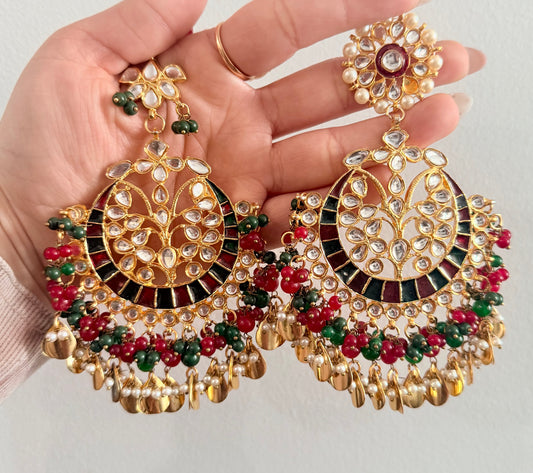 Jago Style Earrings & Tikka Set