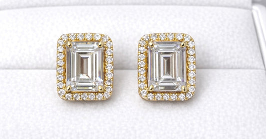 VVS Clarity WG Earring Studs