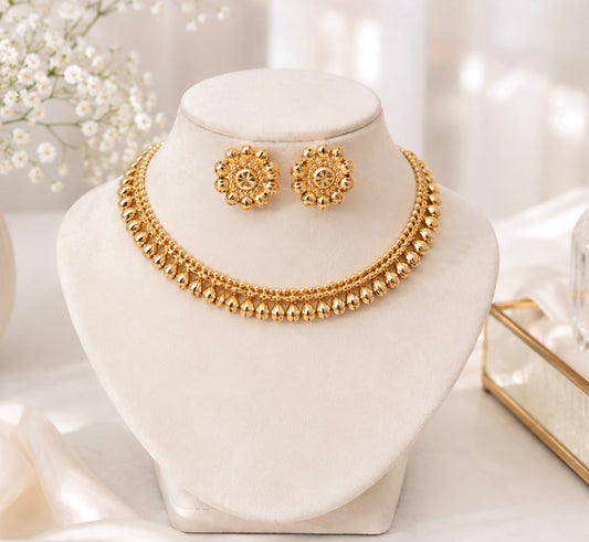 Lightweight Gold Plated Necklace Set