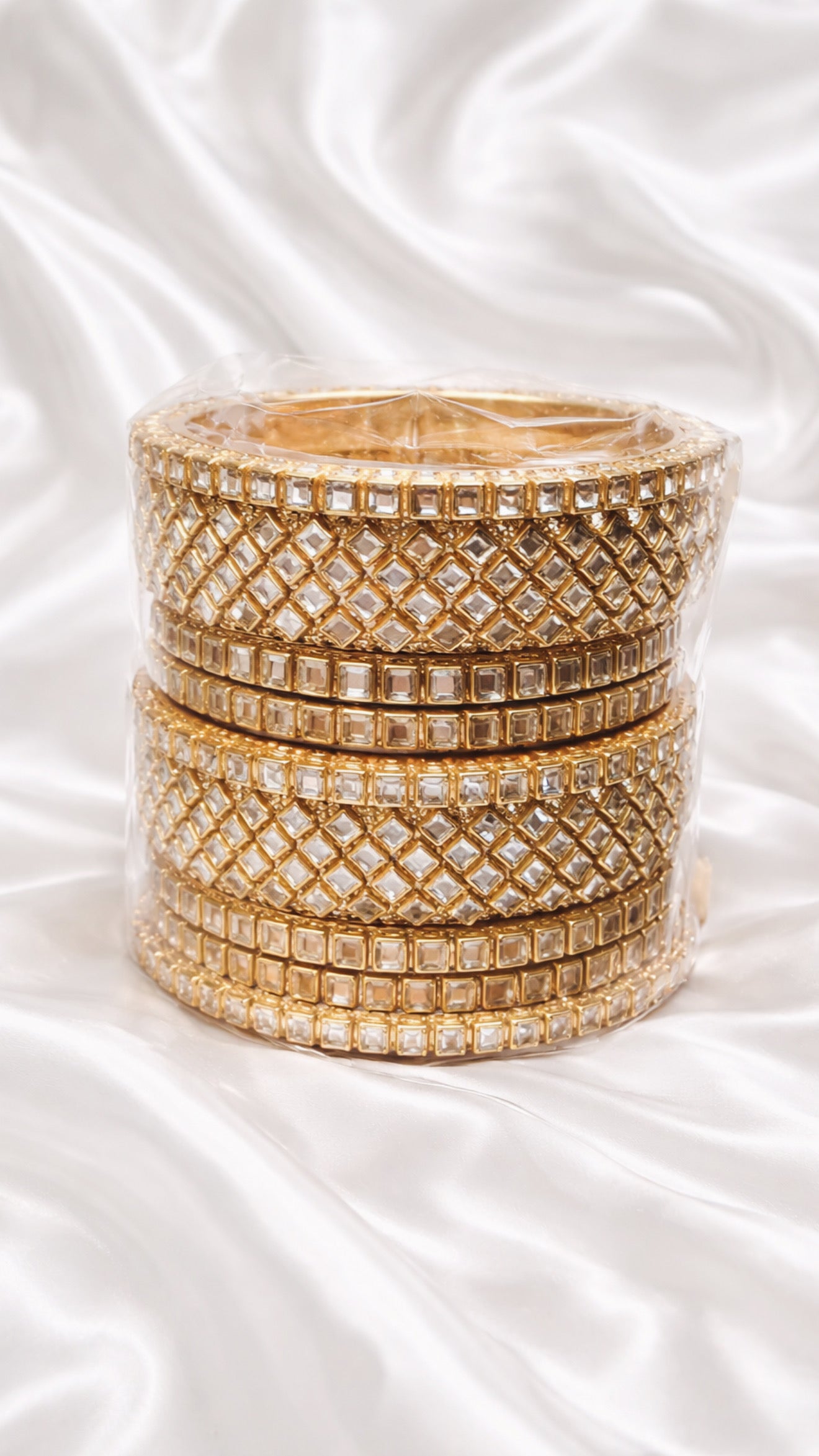Sargun Bangle Set