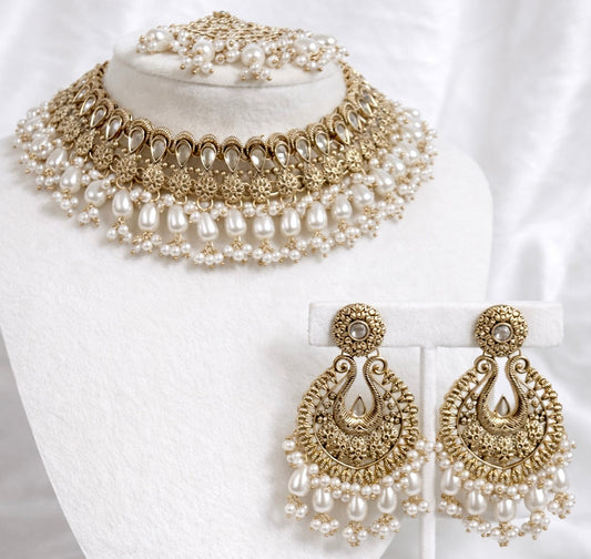 Mahira Gold Plated Necklace Set