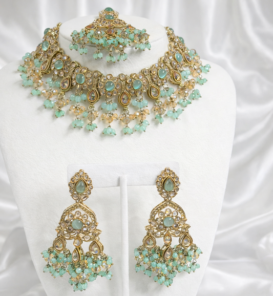 Ilana Necklace Set