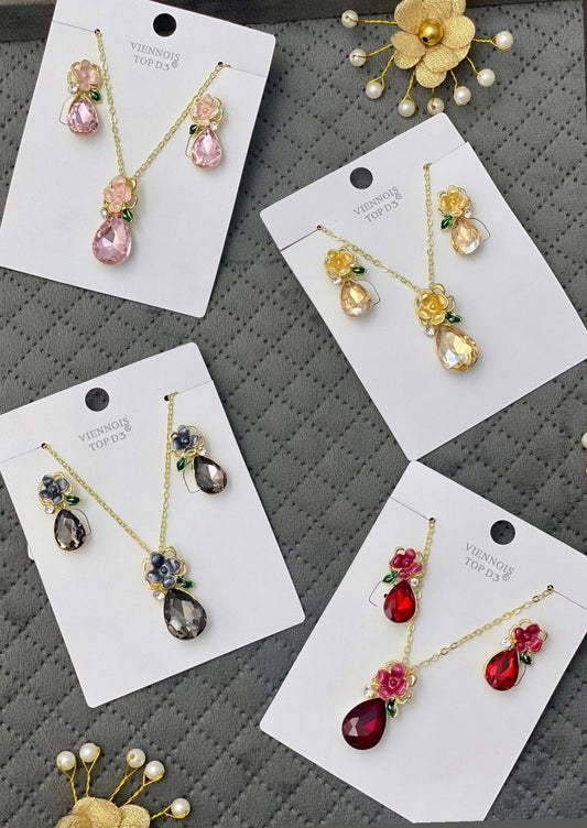 Lightweight Pendant Sets
