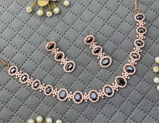 Sleek Necklace Set