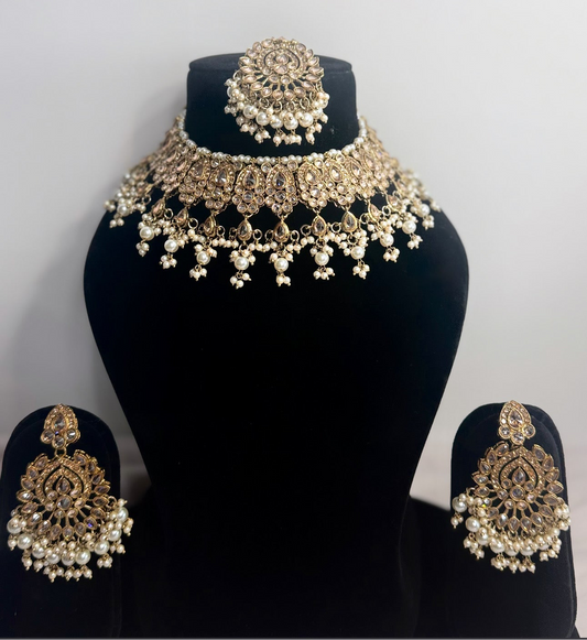 Golden Necklace Set