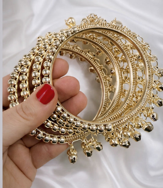 Anushka Premium Quality Kashmiri Bangle Set of 4