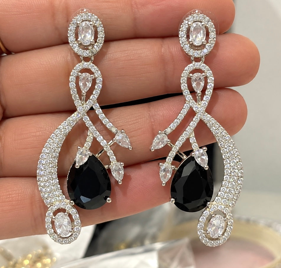 Simmi AD Earrings