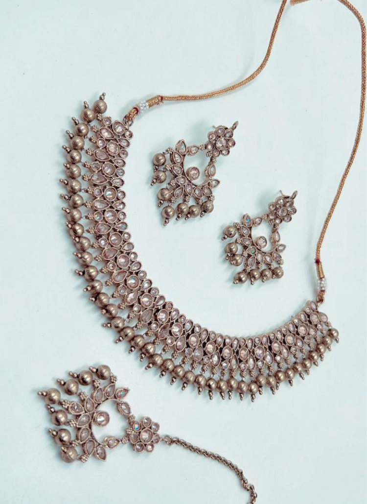 Golden Polki Necklace Set