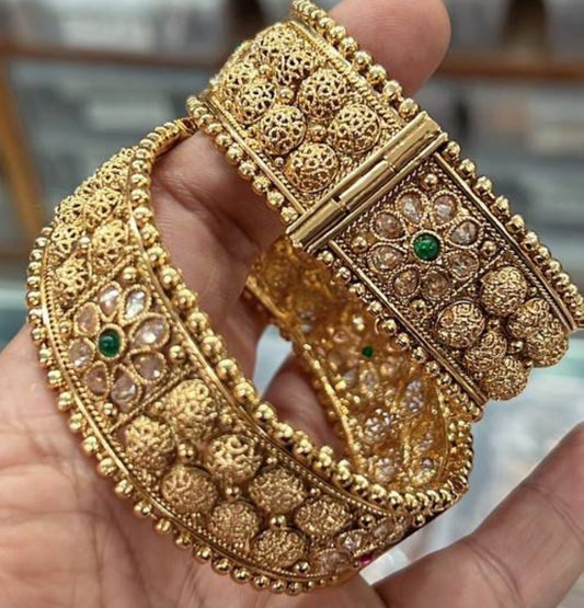 Gold Plated Rajwadi Bangle Set