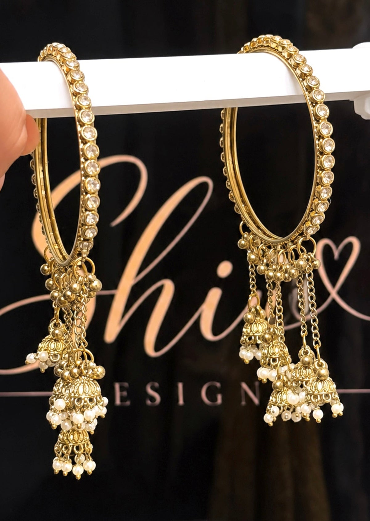 Jasmine AD Hanging Bangle Set of 2