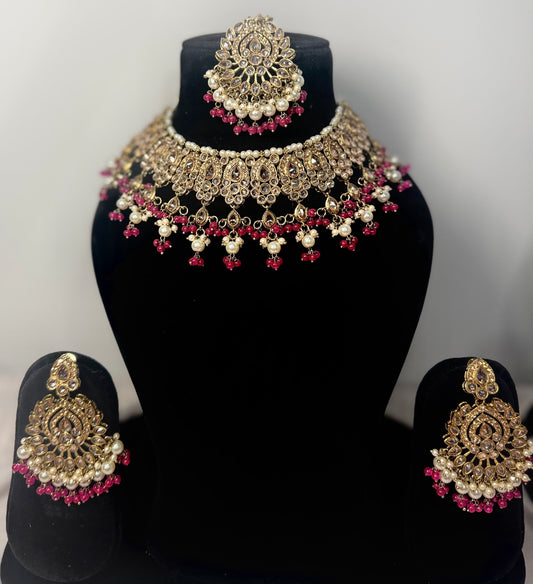 Magenta and Gold Necklace Set