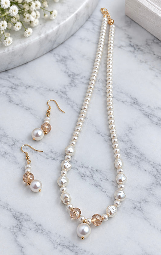Noor Pearl Necklace Set