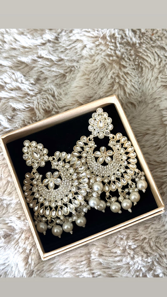 Noor Pearl Earrings