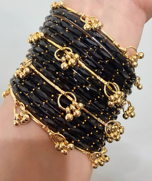 Anika Glass Bangle Set