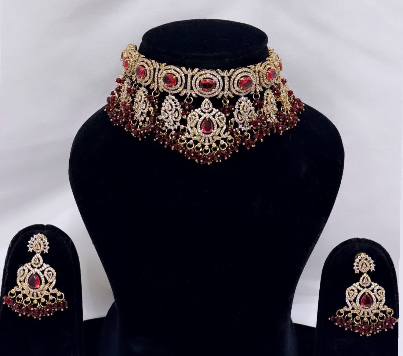 Victorian Style Necklace Set