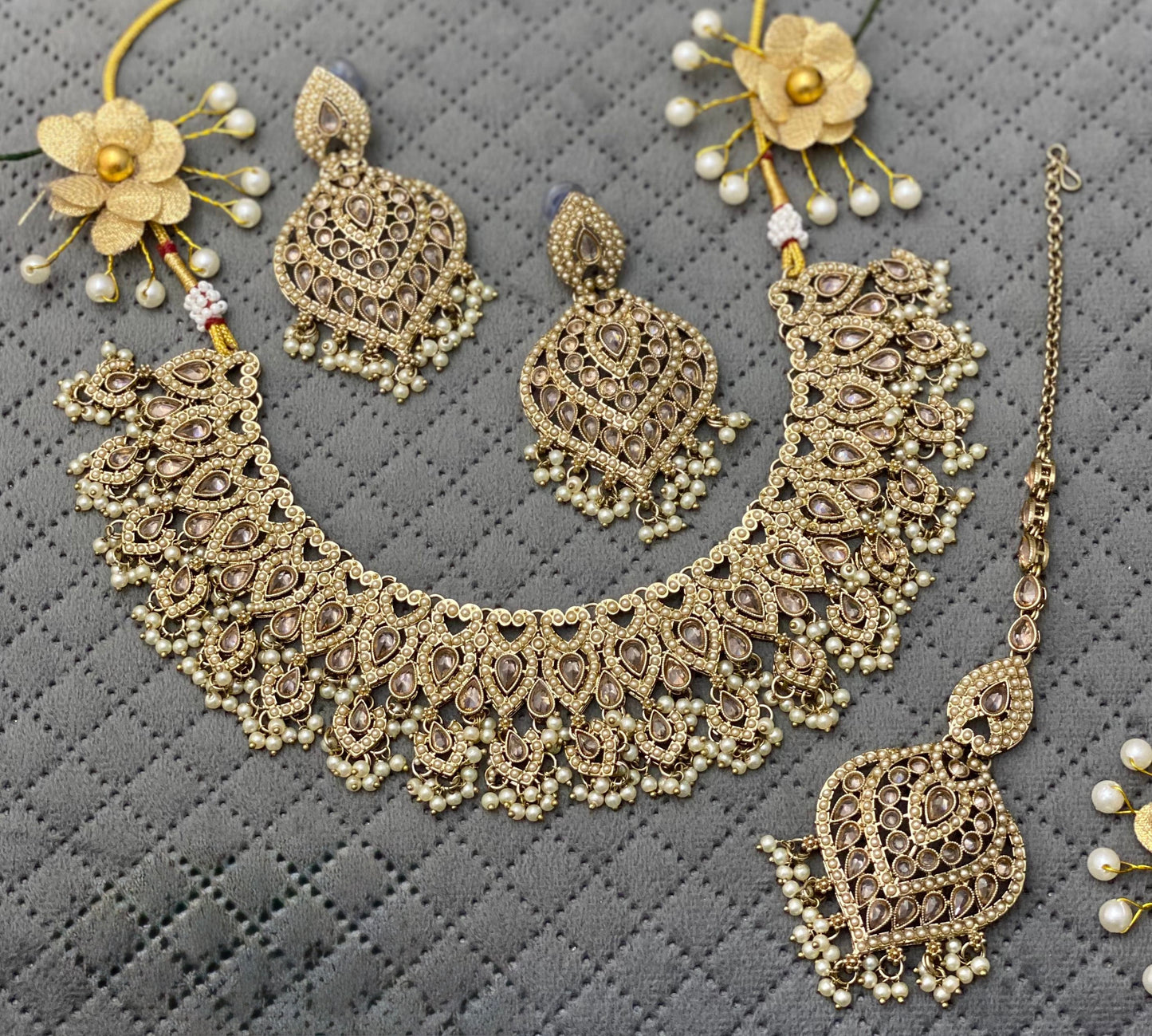 Noor Mahal Necklace Set