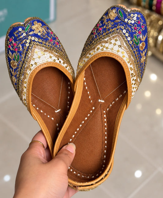 Jasmeet Double Shaded with Sequin Work Punjabi Jutti