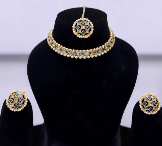 Lightweight Necklace Set