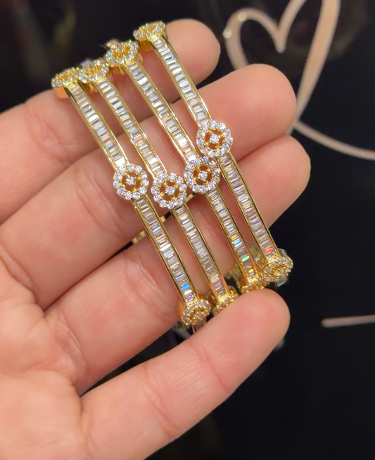 Sakshi AD Premium Bangle Set-Set of 4
