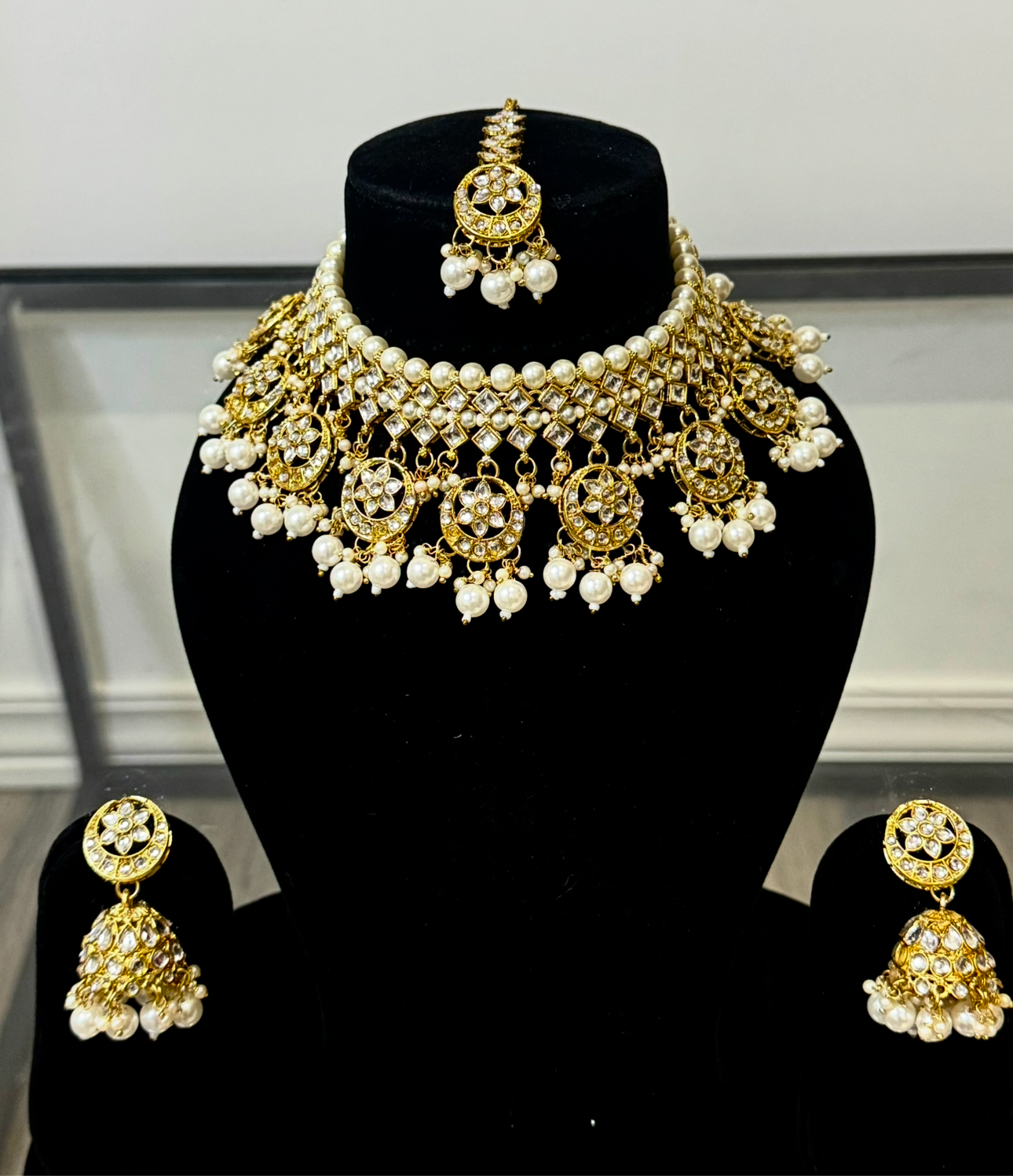 Golden Pearl Necklace Set