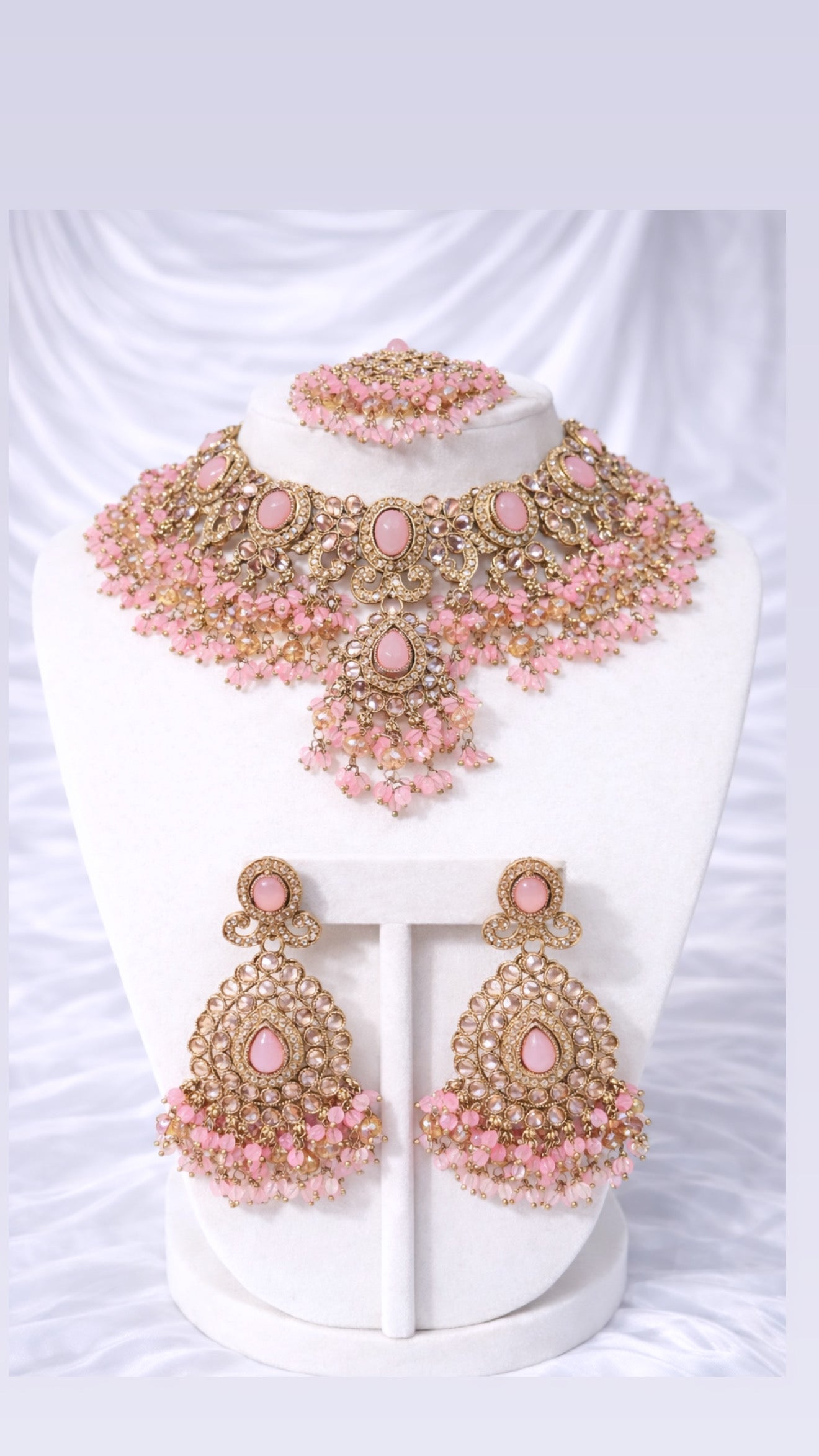 Nandini Necklace Set