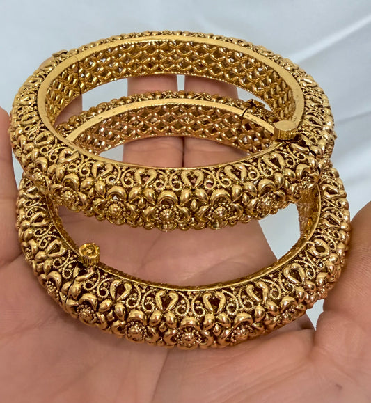 Gold Plated Bangle Set