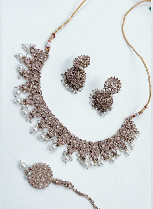 Rose Gold and Pearl Necklace Set