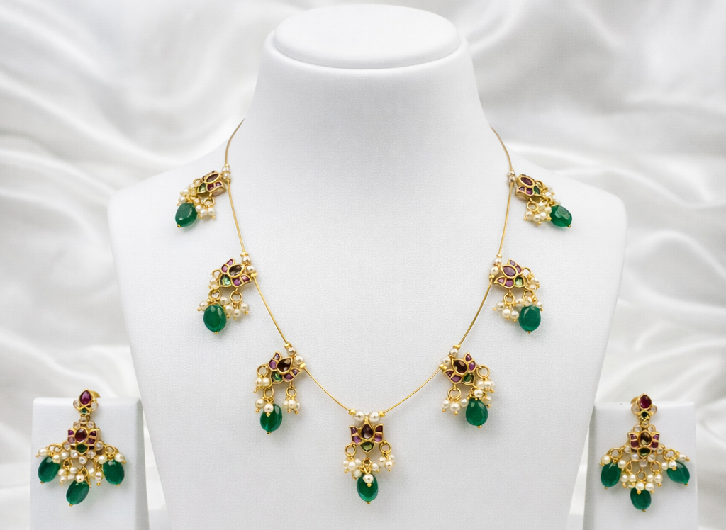 Samya Invisible Necklace Set