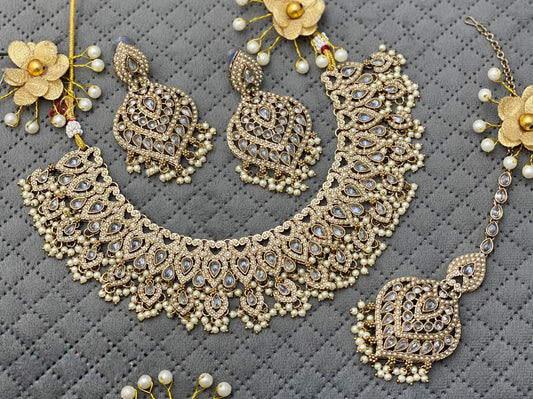 Noor Mahal Necklace Set