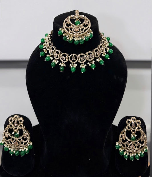 Dark Green Necklace Set