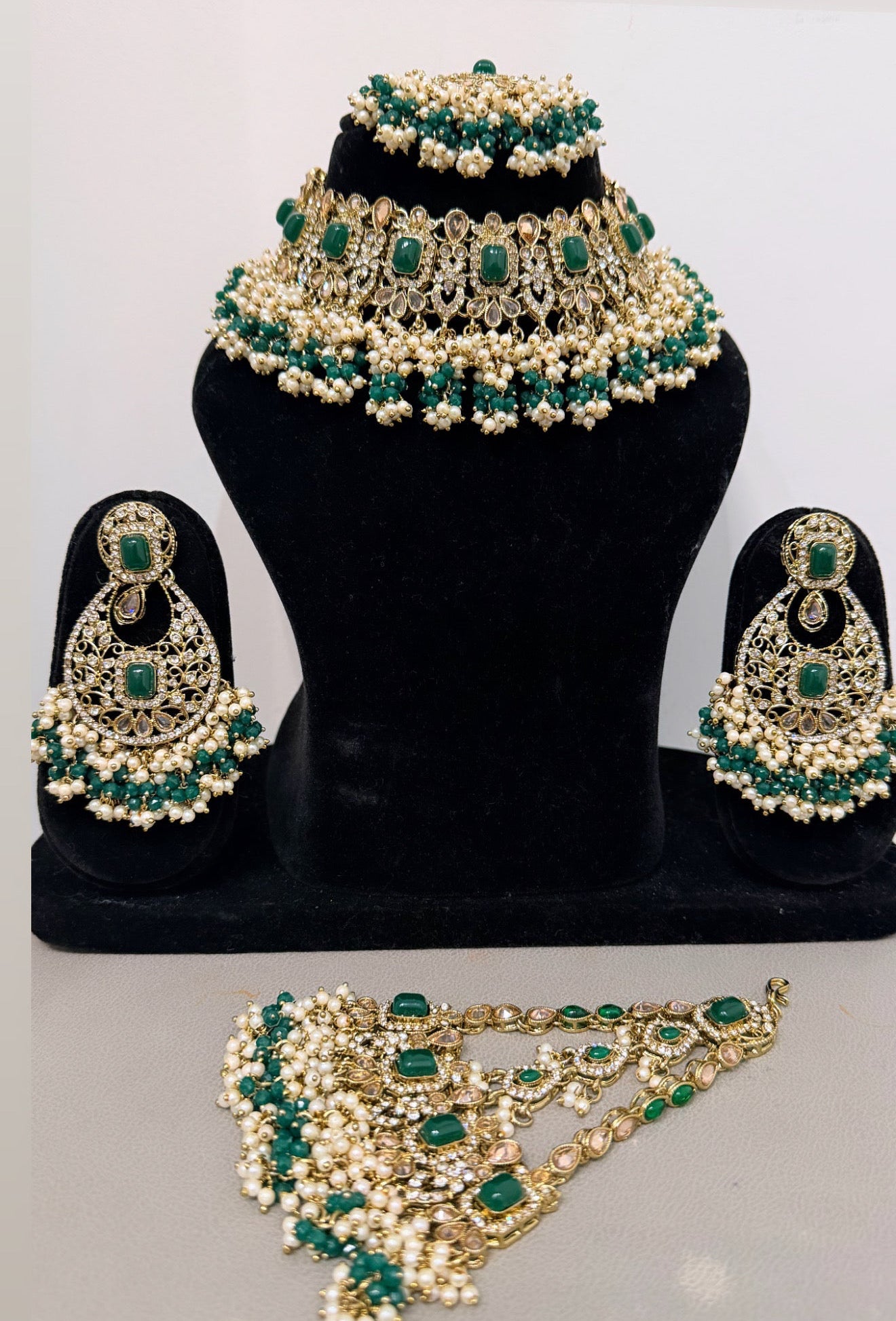 Heavy Semi Bridal Necklace Set