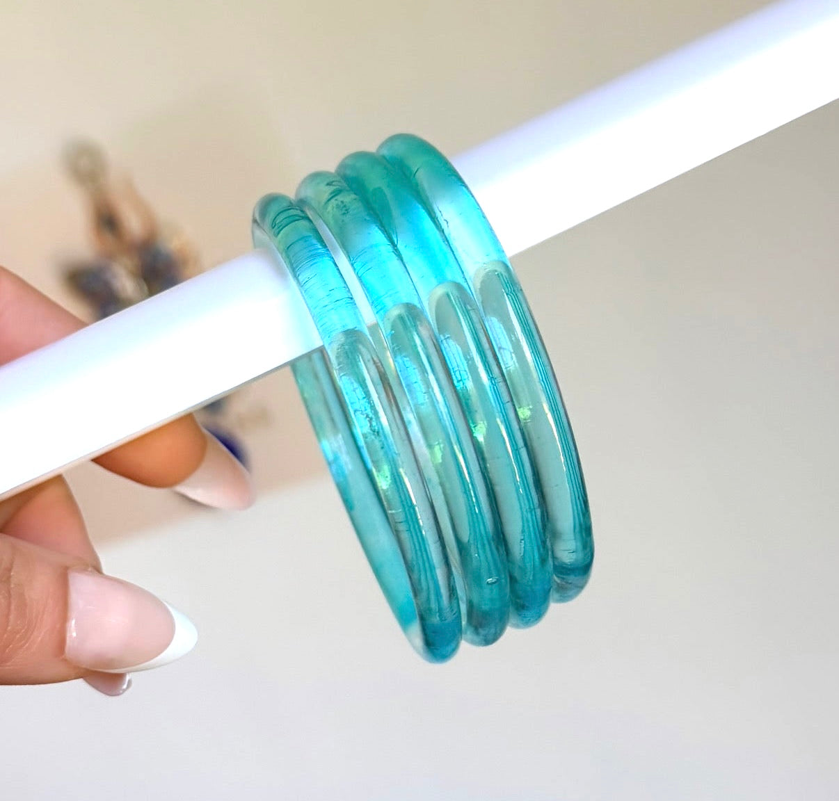 Noor Glossy Bangle Set