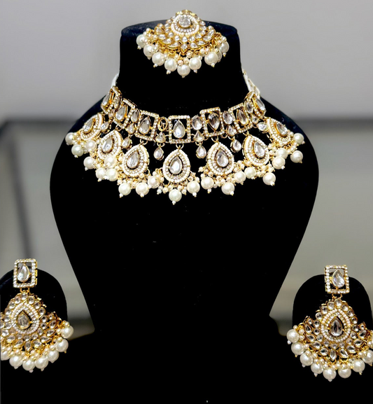 Golden and Pearl Choker Necklace Set