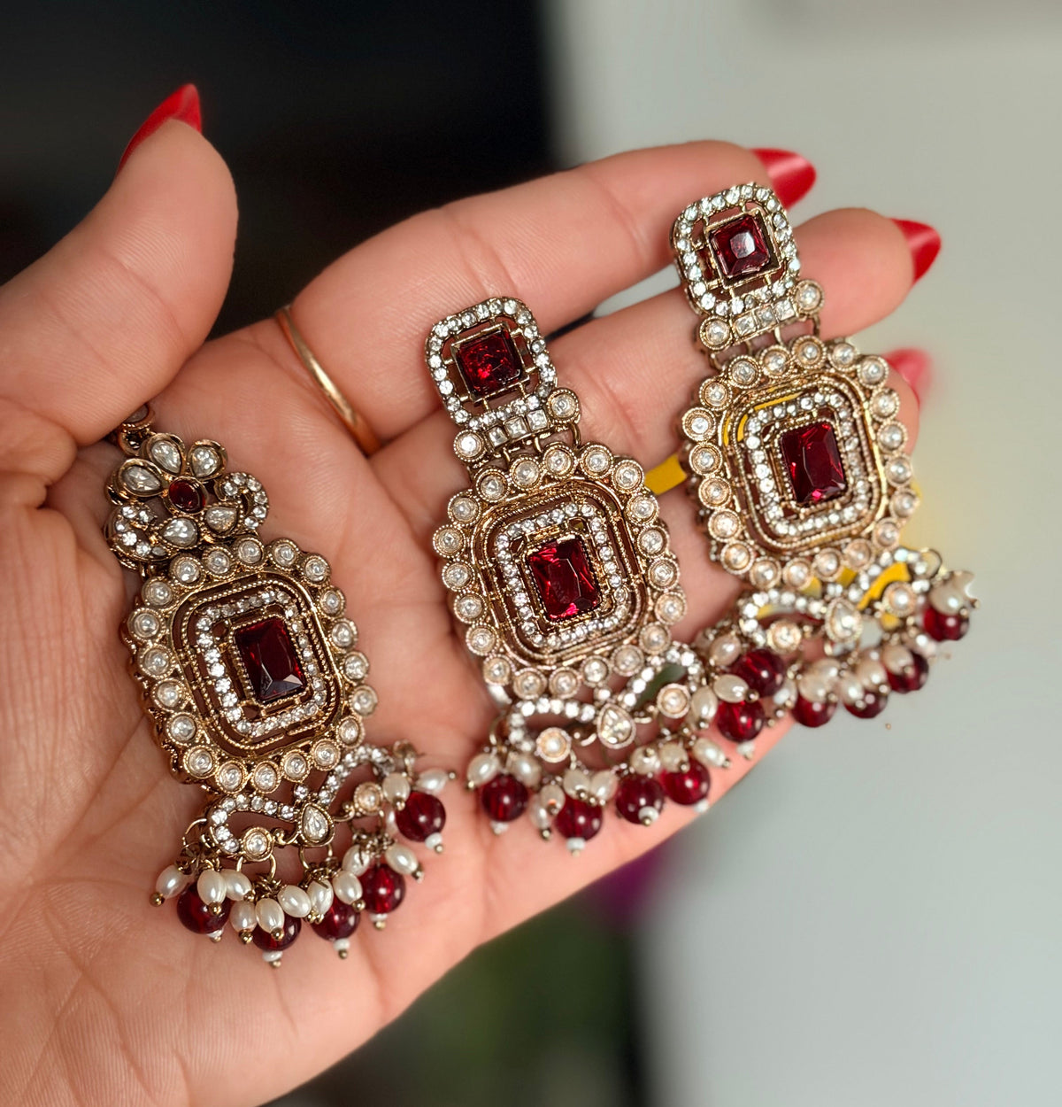 Victorian Style Premium Necklace Set